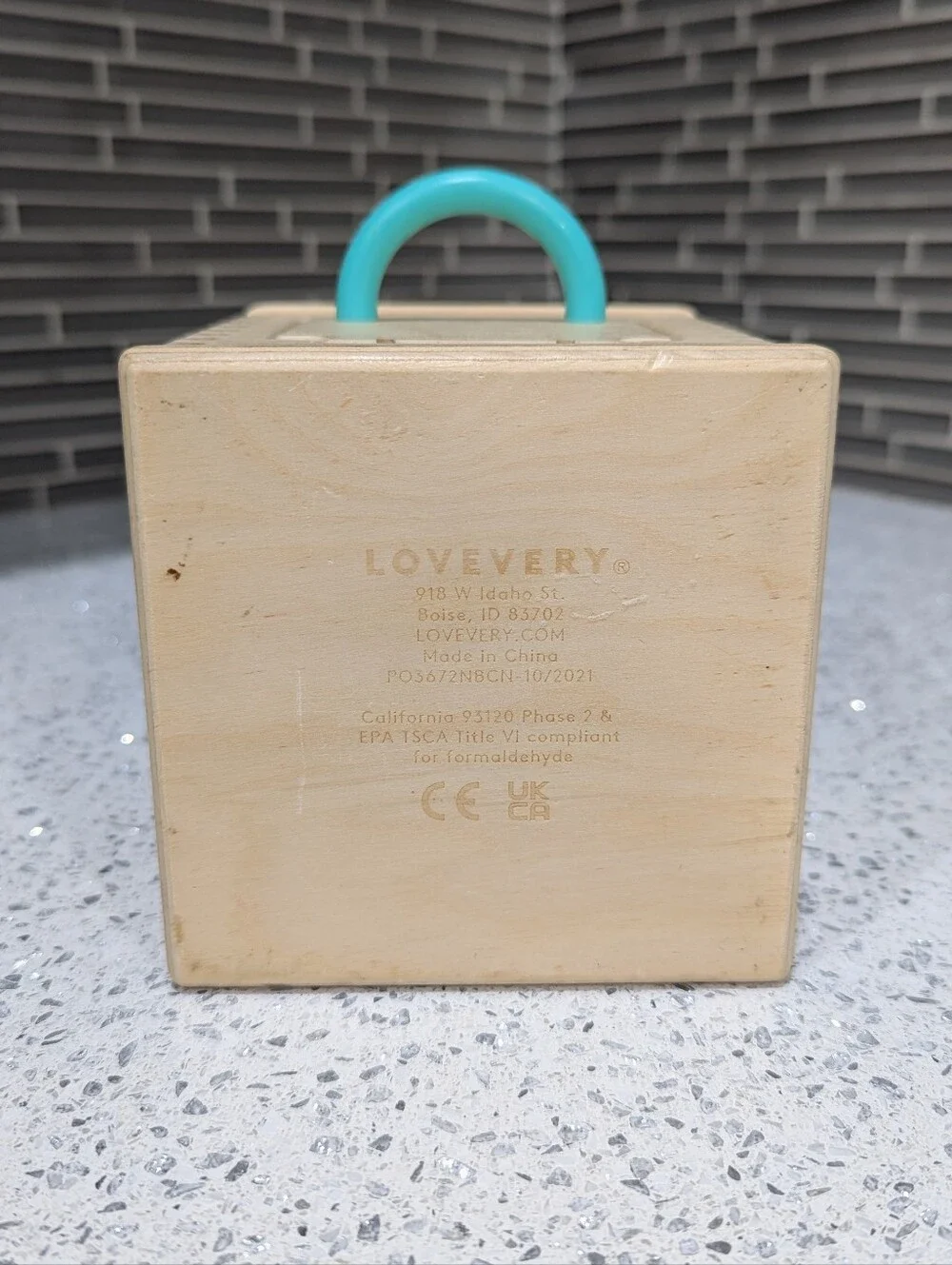 Lovevery Hide And Find Sell Box Object Permanence Wooden Baby 9mo Montessori Toy